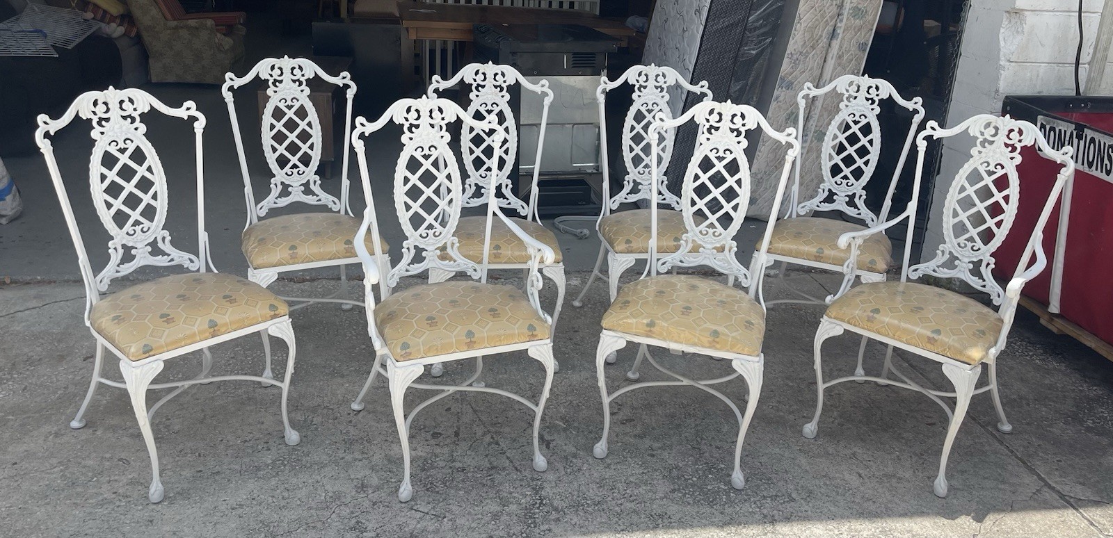 Set Of 8 High End Outdoor Palm Beach Style Cast Aluminum Outdoor Chairs White