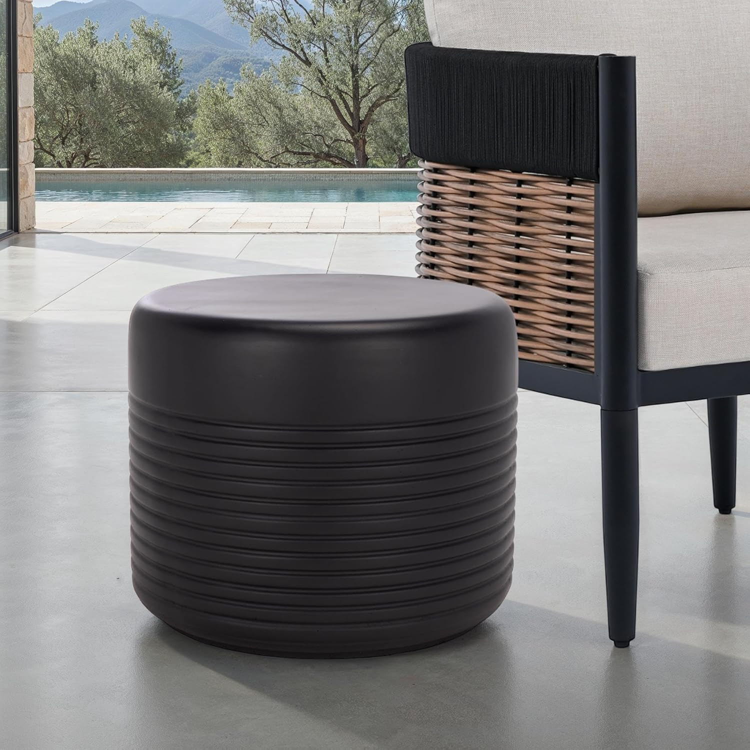 Astrid Black Round Side Table – Modern Outdoor Patio Accent Furniture